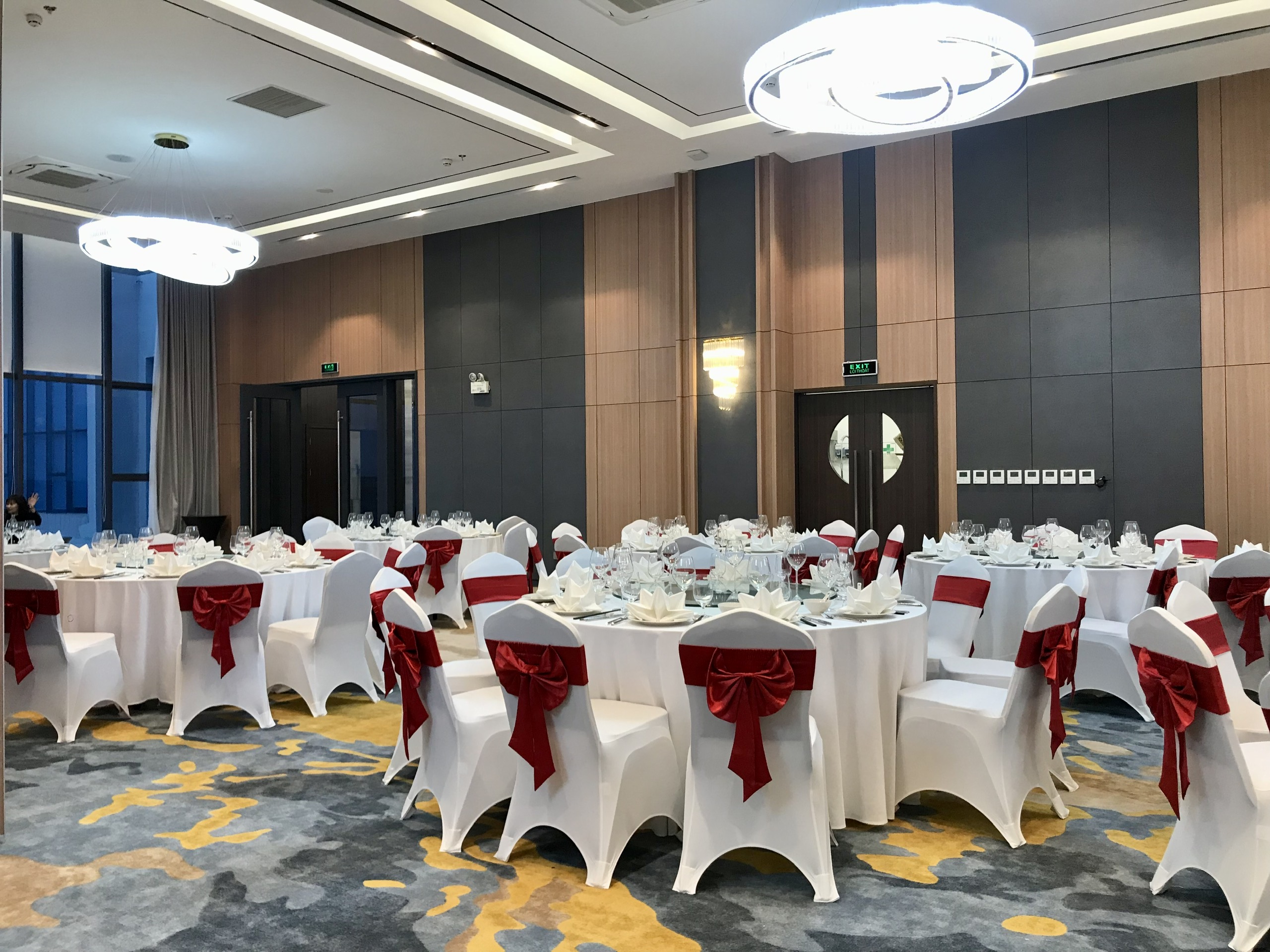 BALLROOM