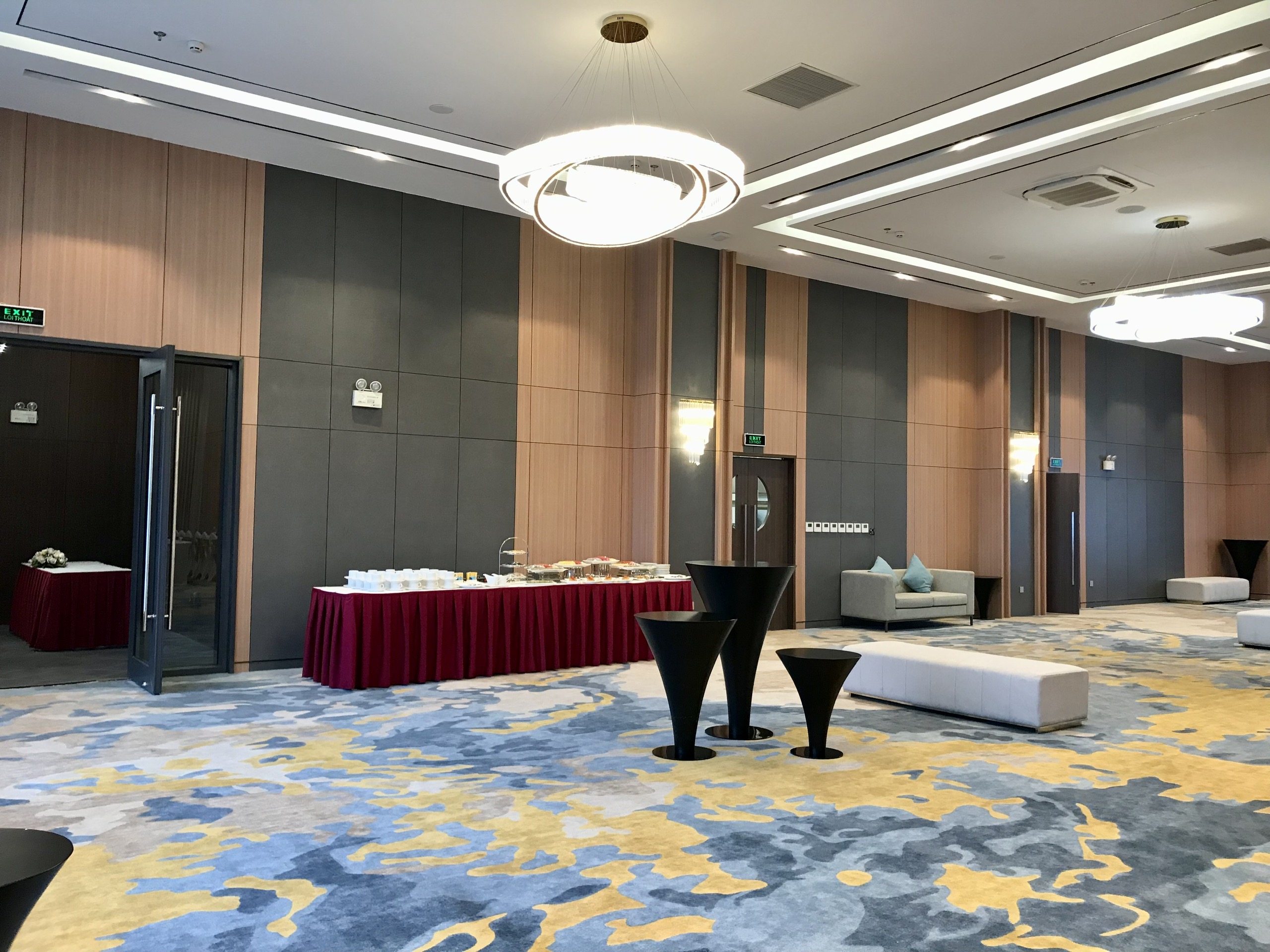 FOYER